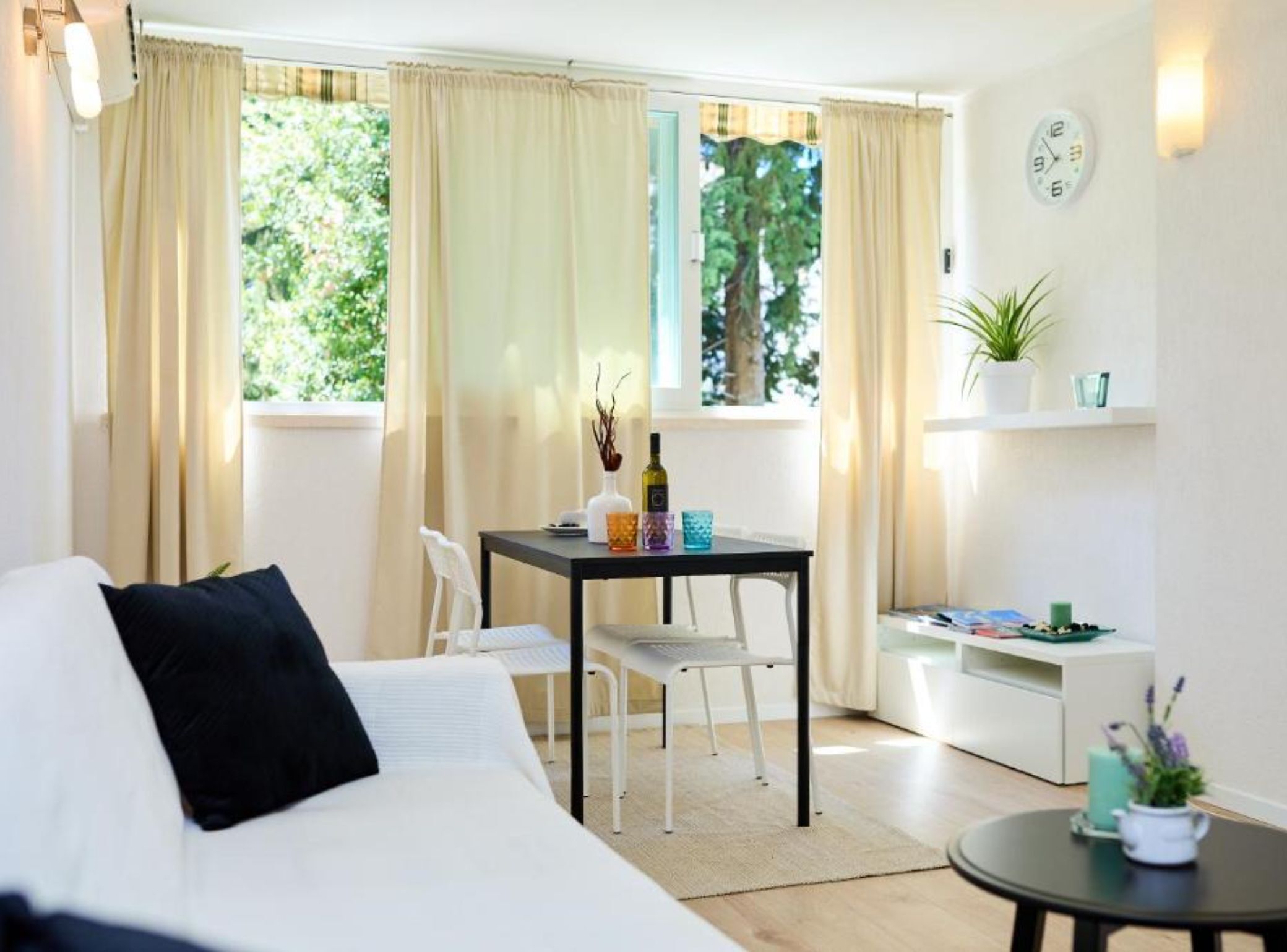 Apartment (OneBedroom Apartment with parking) | Property amenity