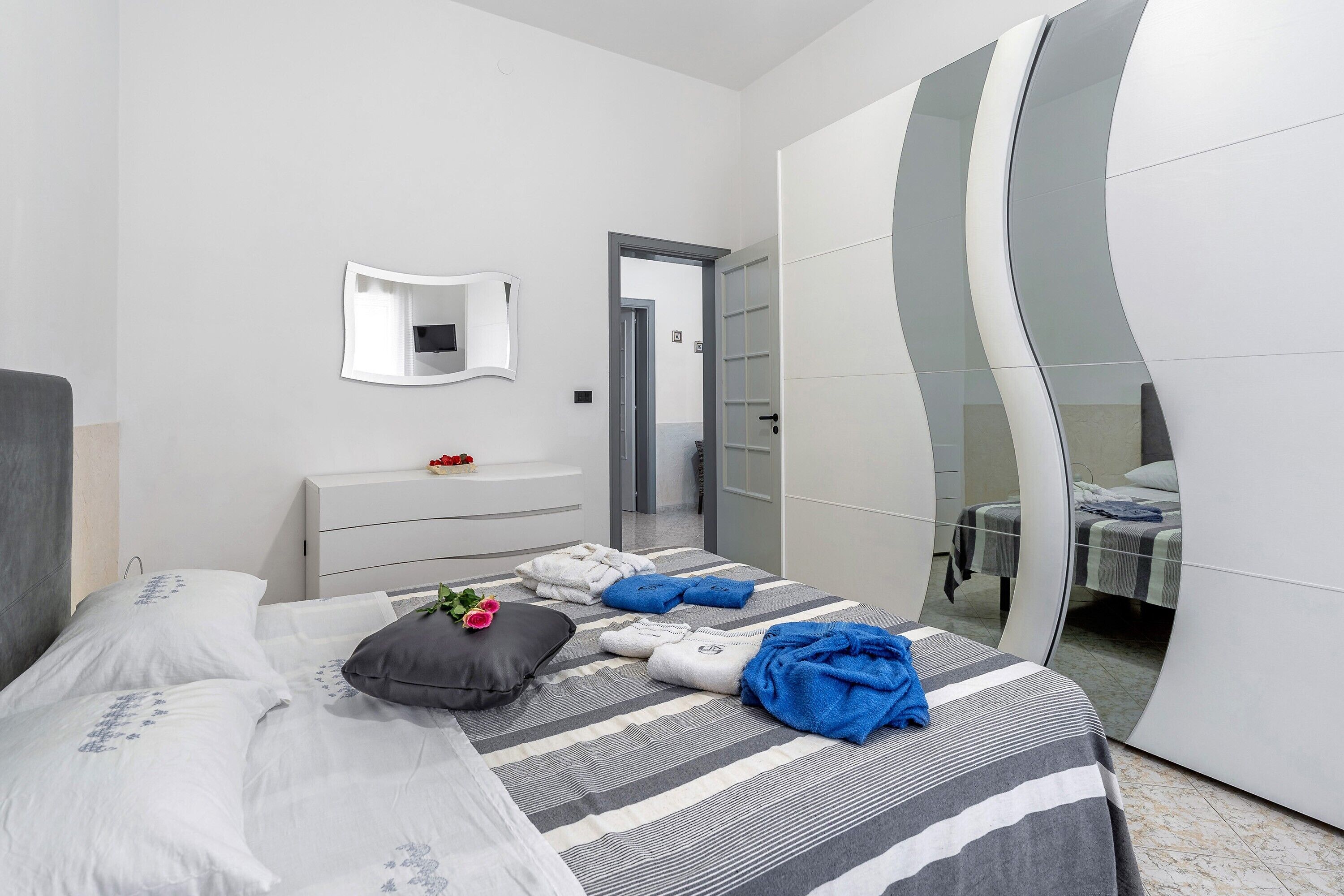5 Schlafzimmer, WLAN, Bettwäsche