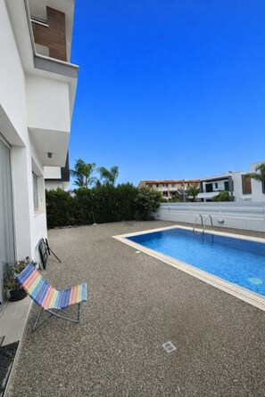 Nicht klassifiziertes Bild, 5 von 17, Schaltfläche