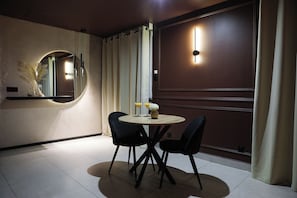 Nicht klassifiziertes Bild, 5 von 12, Schaltfläche