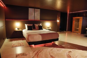 Nicht klassifiziertes Bild, 2 von 12, Schaltfläche