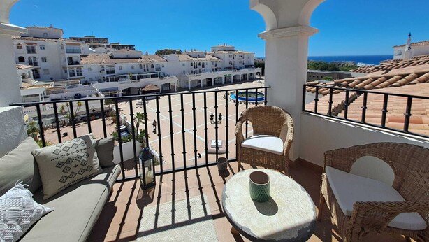 Property grounds - New!! Enjoy Benalmadena Costa!! Magnificent views, 2 bedrooms, terrace, garage (Benalmádena)