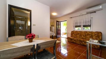 Căn hộ (Two bedroom 4+2 (Andrea)) | Tiện nghi, dịch vụ nơi lưu trú