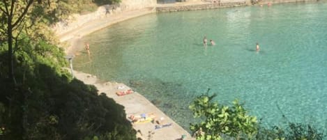 Huoneisto (One bedroom apartment with terrace (A) | Ulkopuoli