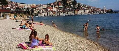 Studio (Studio Apartment with City View) | Exterior