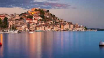 Studio (Studio Apartment with City View) | Exterior