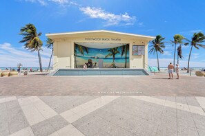 Immagine non classificata, 4 di 10, pulsante