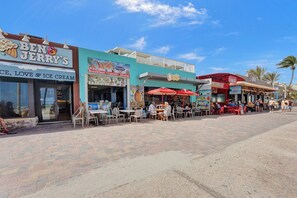 Billede uden beskrivelse, 3 af 10, knap