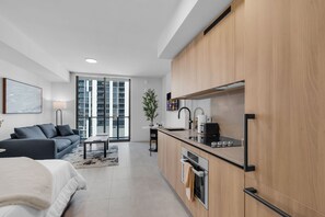 Fridge, microwave, oven, stovetop - Brand New Modern Downtown Studio at Prime Location (Miami)