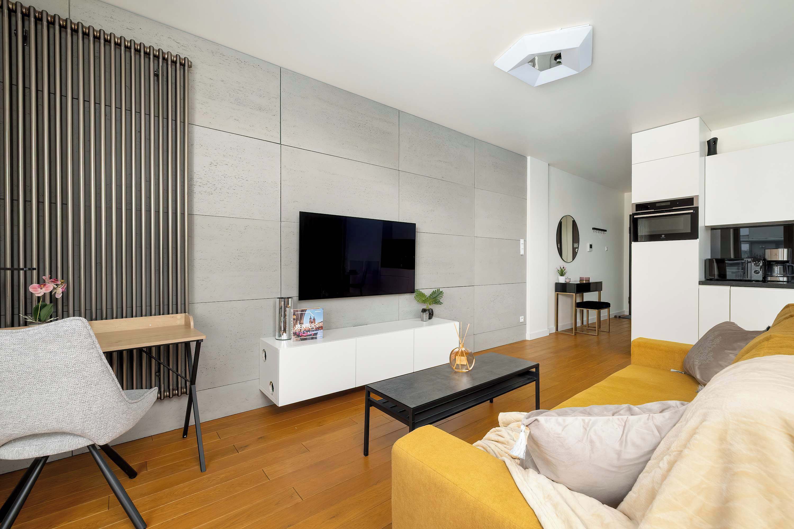 TV, offices
