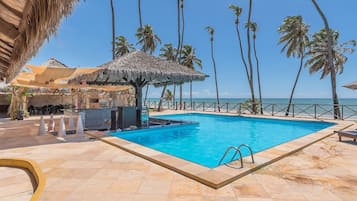Apartamento básico | Piscina