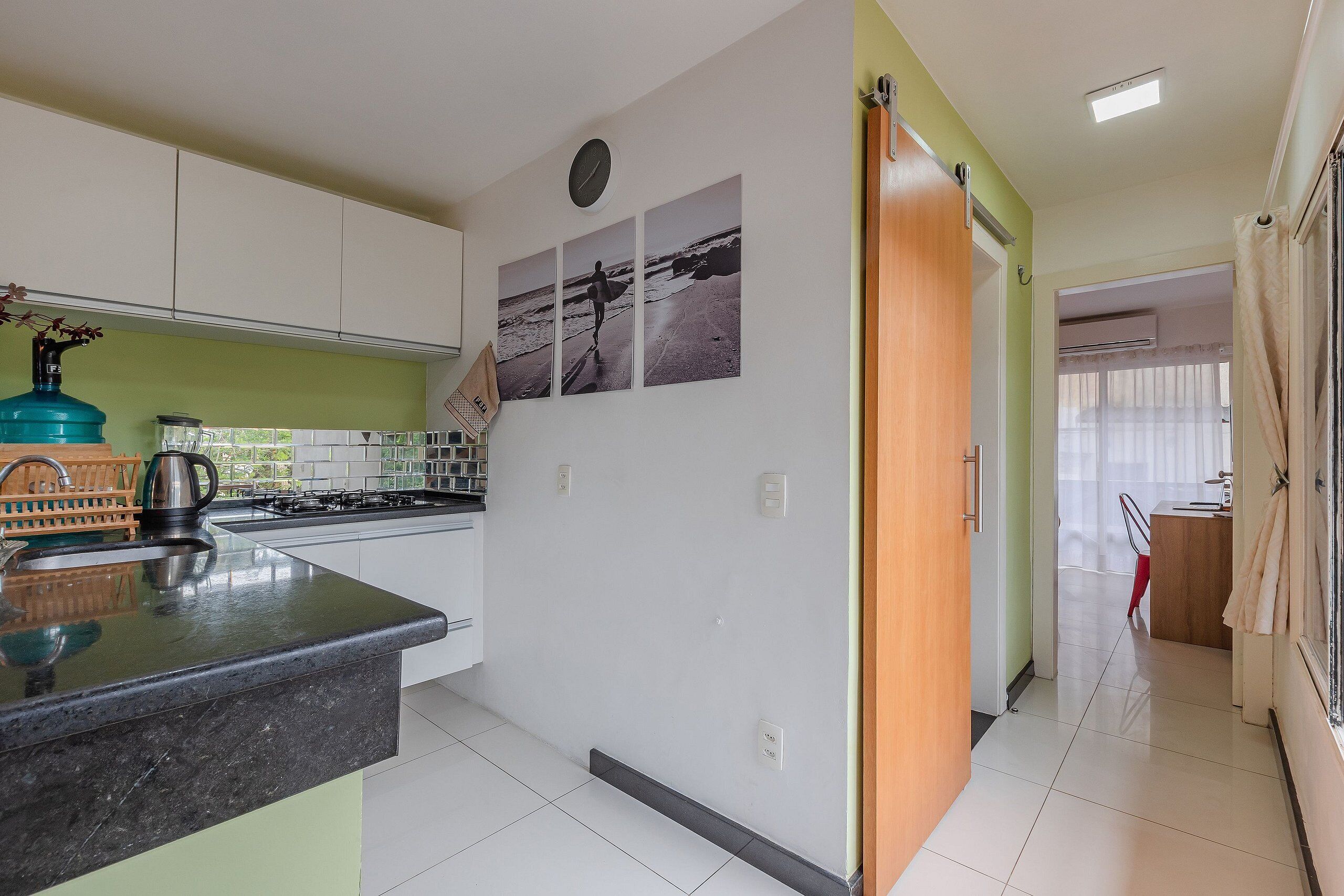 Basic Apartment | Private kitchen