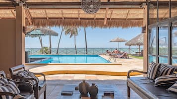 Apartamento básico | Piscina