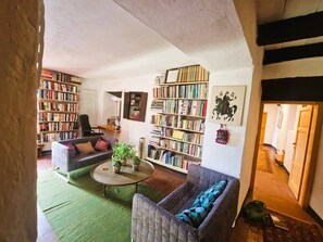 Interior - Authentic Tuscany Stay with Epic Views & Space for All (Cardoso)