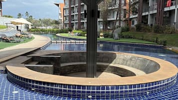 Apartment, 1 Bedroom, City View | Terrace/patio