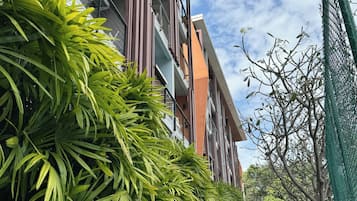 Apartment, 1 Bedroom, City View | Property grounds