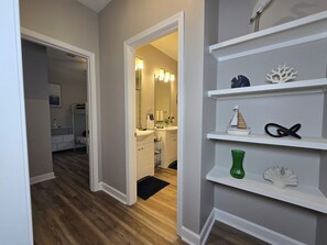 Interior - 3BR Coastal + Kayak ●Steps to Perdido Beach Park●Near Orange Beach & Gulf Shores (Perdido Beach)