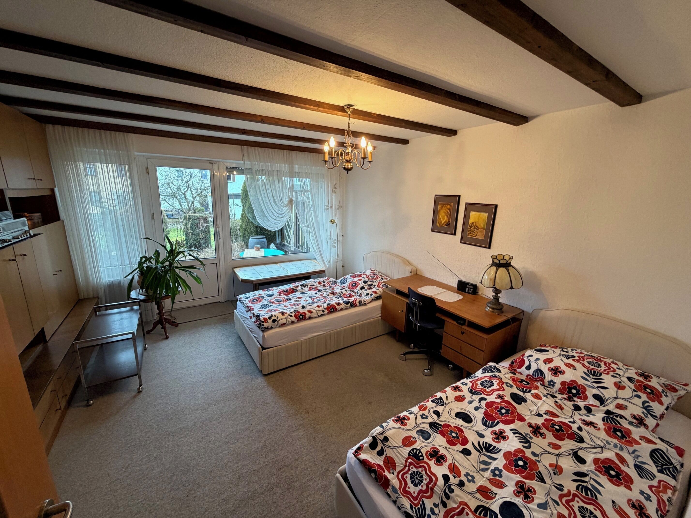 Internet, bed sheets