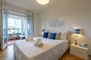 3 Schlafzimmer, Bügeleisen/Bügelbrett
