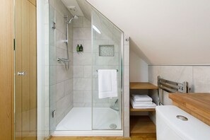 Hair dryer - The Hayloft Chidham -  an annexe that sleeps 2 guests  in 1 bedroom (Chidham)