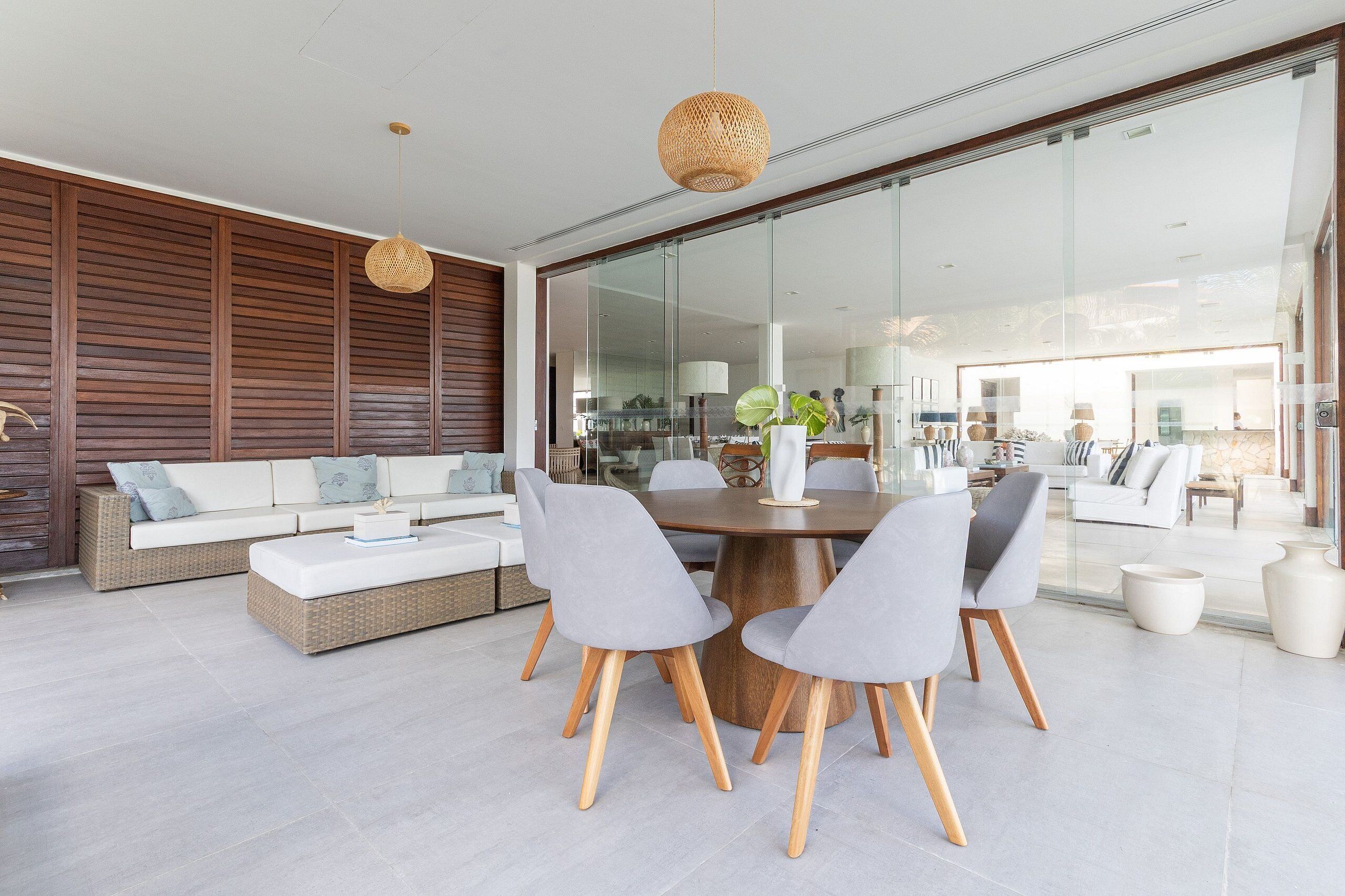 Basic Chalet | Interior