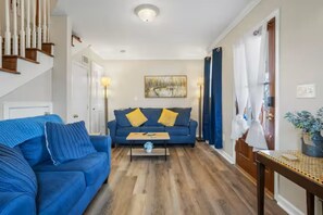 Nicht klassifiziertes Bild, 2 von 19, Schaltfläche