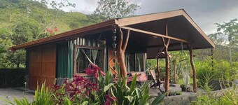 Chorotega Casa Delightful 1-bedroom cabin surrounded by nature and beauty 