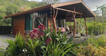 Chorotega Casa Delightful 1-bedroom cabin surrounded by nature and beauty