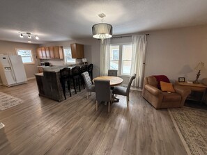 Billede uden beskrivelse, 3 af 33, knap