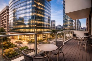 Unclassified image, 4 of 12, button - Luxury 3BR flat in Central London (London)