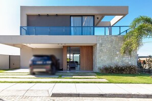 Imagen sin descripción, 5 de 47, botón