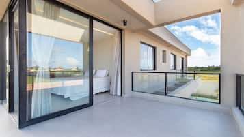 Basic Chalet | 5 bedrooms, free WiFi