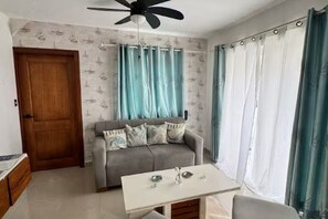 Smart TV - Hermoso apartamento en Punta Cana, Serena Village,2 habitaciones (Punta Cana)