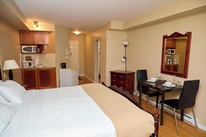 Immagine non classificata, 2 di 28, pulsante