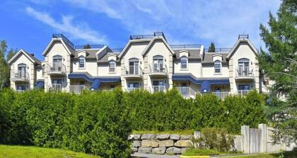 Condo Alpina - 3204 | Cozy Retreat in St-Sauveur