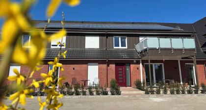Ferienwohnung 6 Personen, Nähe Cloppenburg, Schlafzimmer mit TV und Einzelbetten