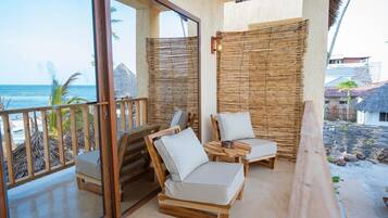 Deluxe Double Room, Balcony, Beach View
