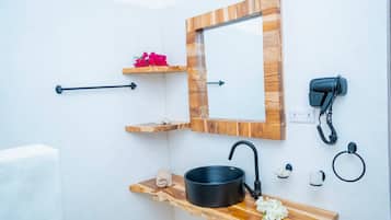 Deluxe Double Room, Balcony, Beach View | Bathroom | Shower, hair dryer, towels, soap
