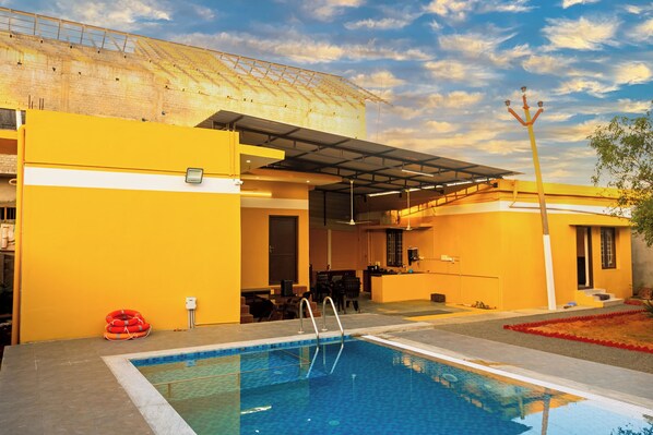 Family Villa | Pool | Outdoor pool - Welcome Grand Villa with Private Pool (Vanur)