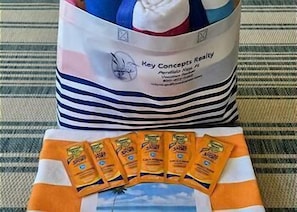 Miscellaneous - Gulf Side Villa 1A - Gulf front Pet Friendly -Free Daily Activities (Pensacola)