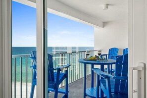 Outdoor dining - Shoreline Towers 2114- Completely Renovated 2 BR with Free Beach Service for 2! (Destin)