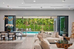 Interior - New construction 4-bedroom villa amazing location in Fort Lauderdale (Fort Lauderdale)