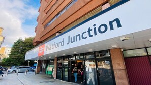 Exterior detail - Spacious 2 Bed Apartment • Free Parking • Central (Watford)