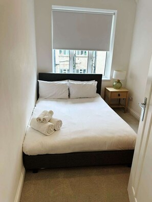 4 間睡房、熨斗/熨衫板、Wi-Fi、床單