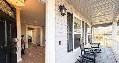 Comfortable Family Home for Extended Stays