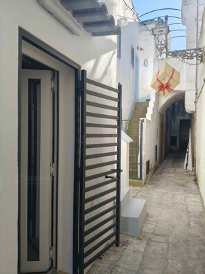 Exterior detail - Casa della Nonna - One Bedroom House, Sleeps 4 (Castrignano del capo)