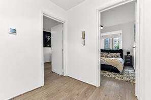 Unclassified image, 5 of 20, button - 1 Bed Apartment- Finsbury Park (D) (London)