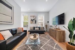 Unclassified image, 4 of 19, button - Modern 1 Bed Apartment- Kings Cross Station (London)