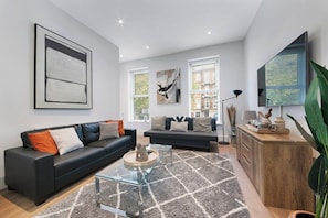 Unclassified image, 5 of 19, button - Modern 1 Bed Apartment- Kings Cross Station (London)