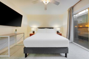 1 habitación, tabla de planchar con plancha, wifi y ropa de cama 